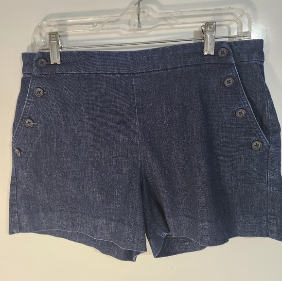 Banana Republic Pants - Womens BANANA REPUBLIC SHORTS, SIZE 6